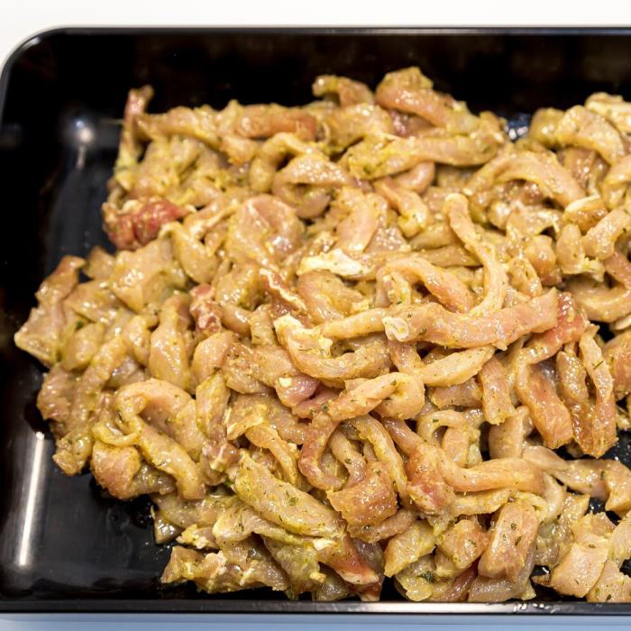 Straccetti di maiale "la verde" (olio, aglio e prezzemolo) 500 gr